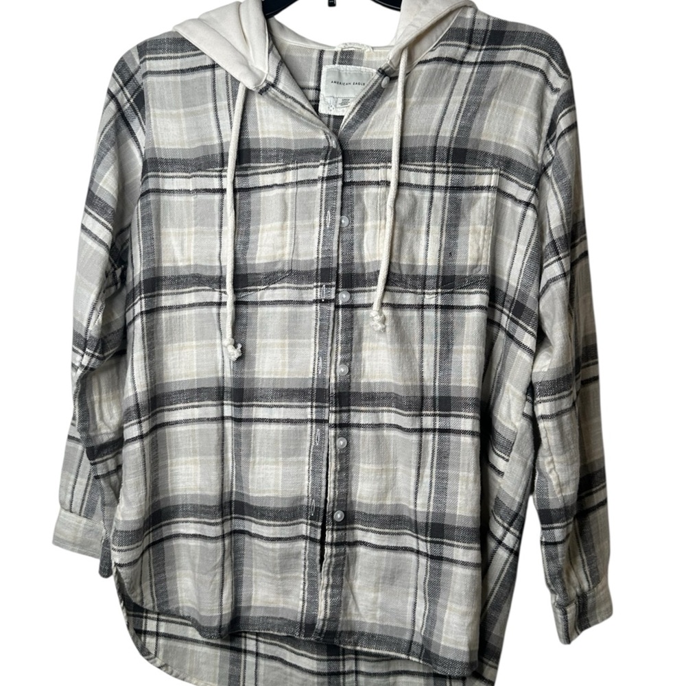 American Eagle Outfitters Cream and Gray Plaid Shirt